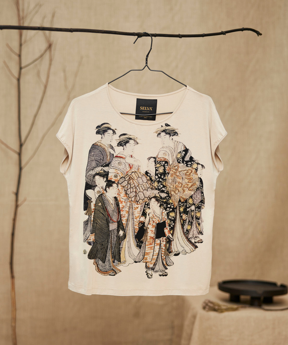 Katsukawa Shuncho no. 1 T-shirt Woman hummus