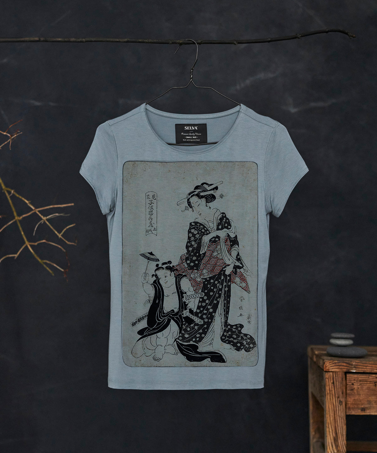 Katsukawa Shunsen T-shirt Woman storm cloud