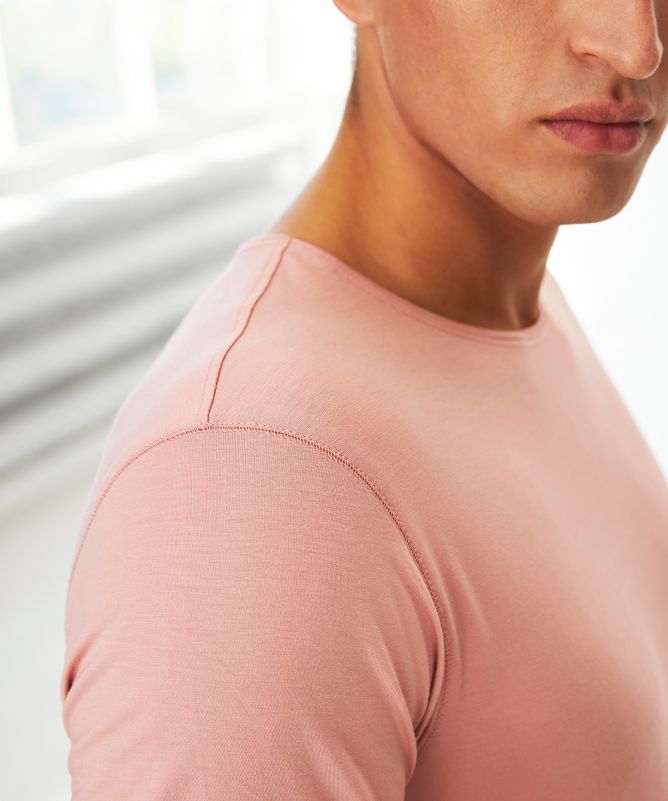 Model 2010 light pink