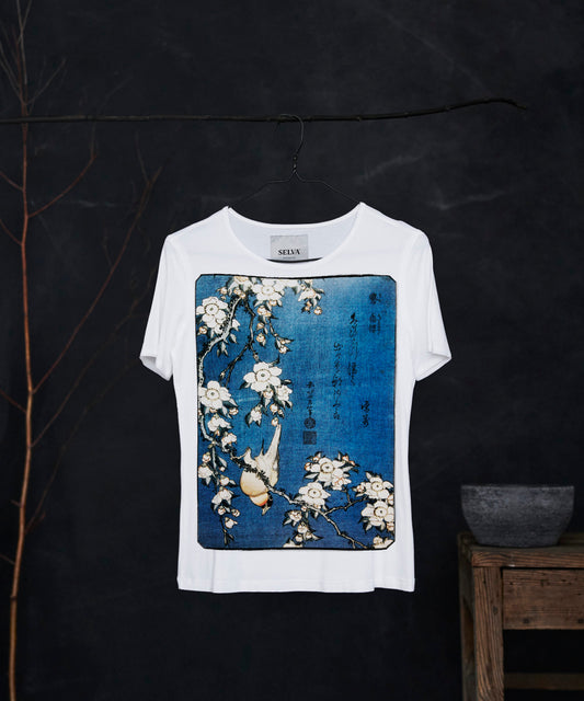 Katsushika Hokusai no. 14 white t-shirt woman