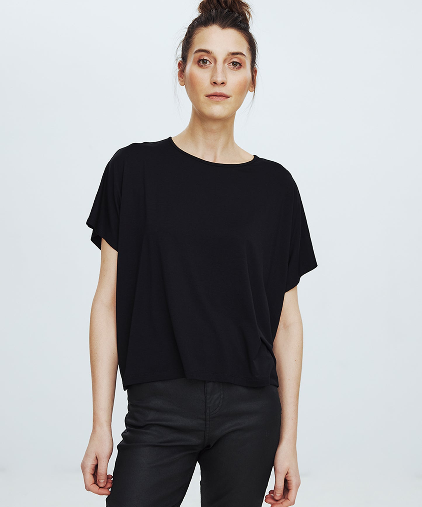 Black Classic Oversize No. 080