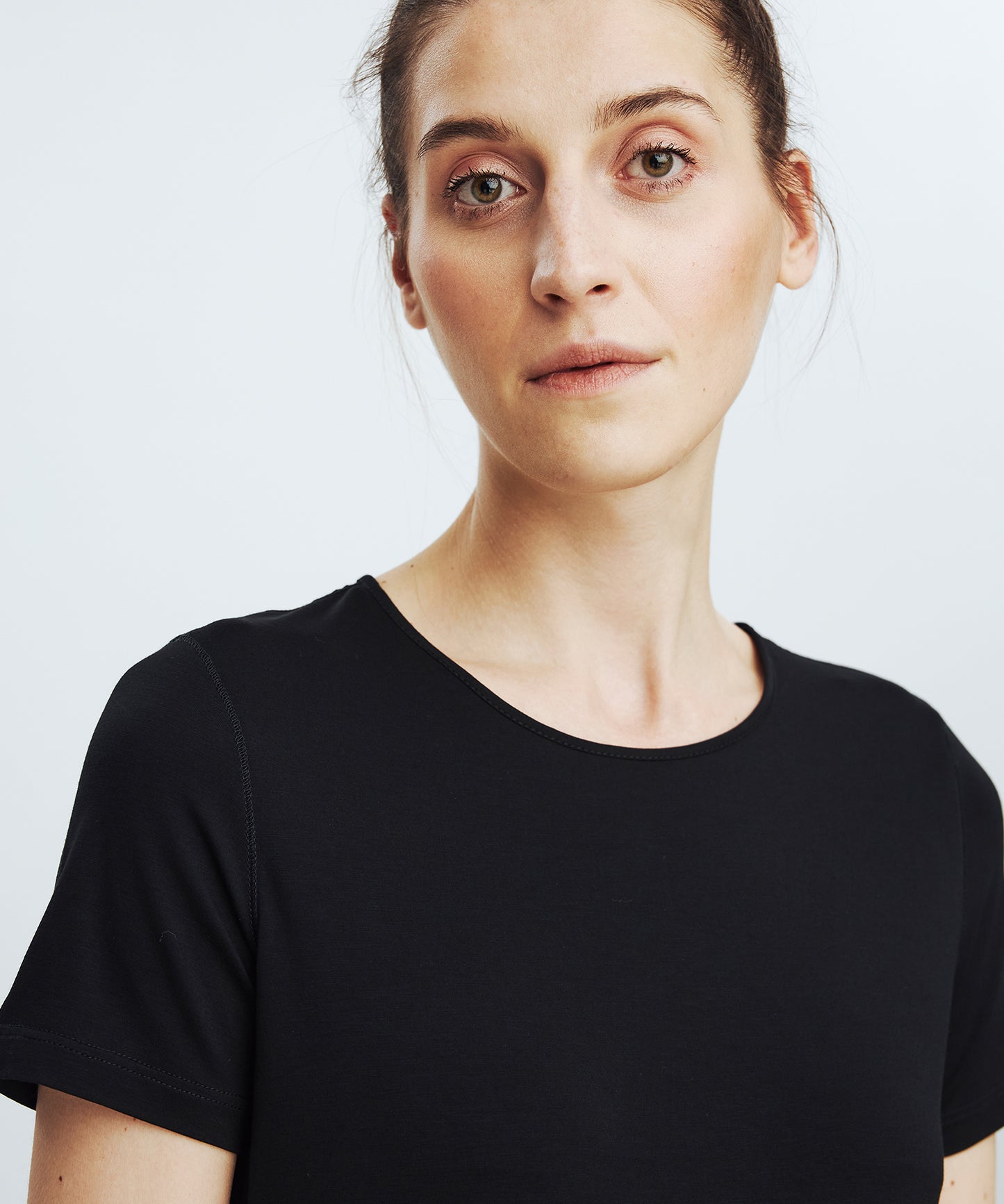 Black Classic T-shirt No. 1007
