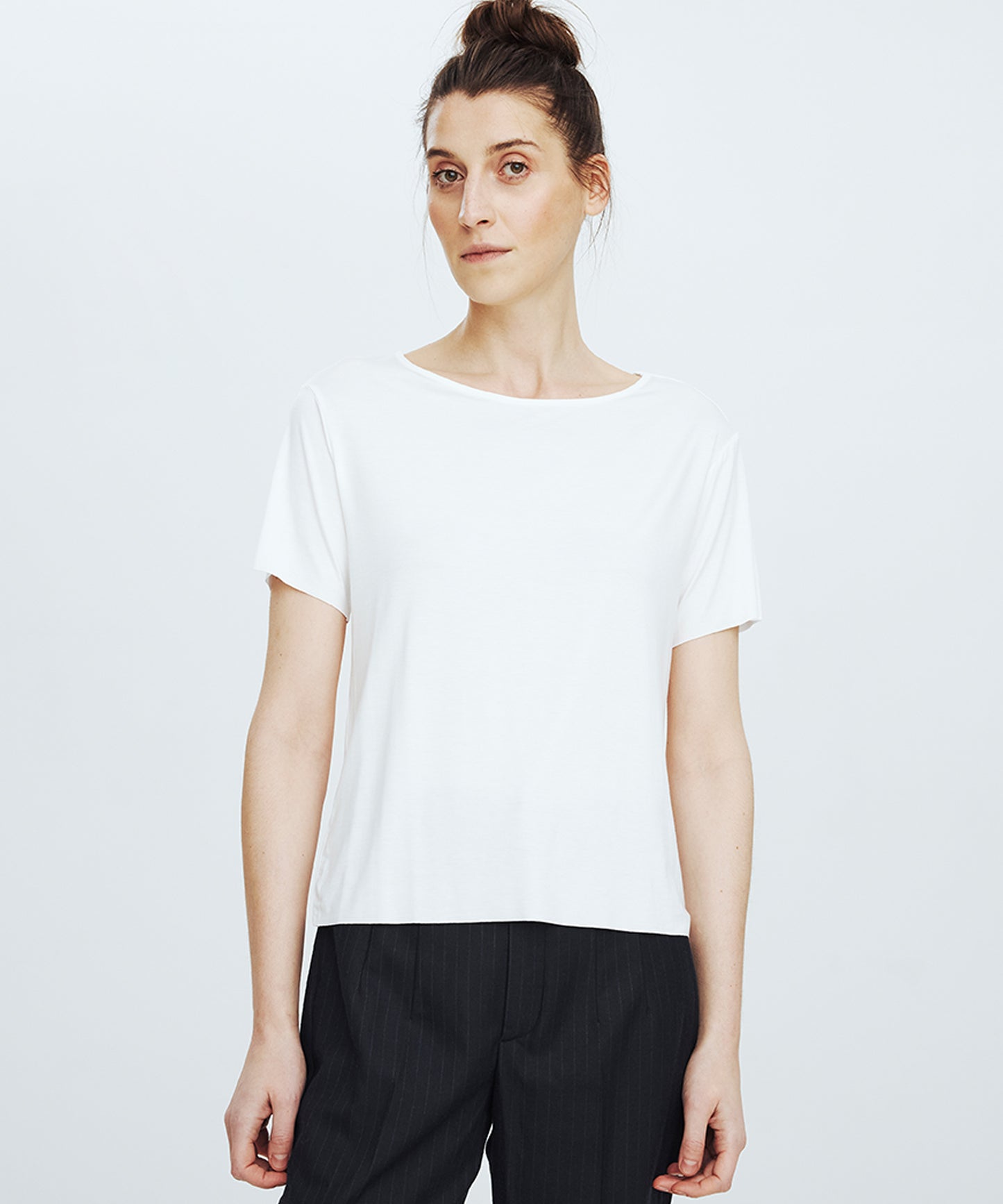 White Drop Shoulder T-shirt No. 902
