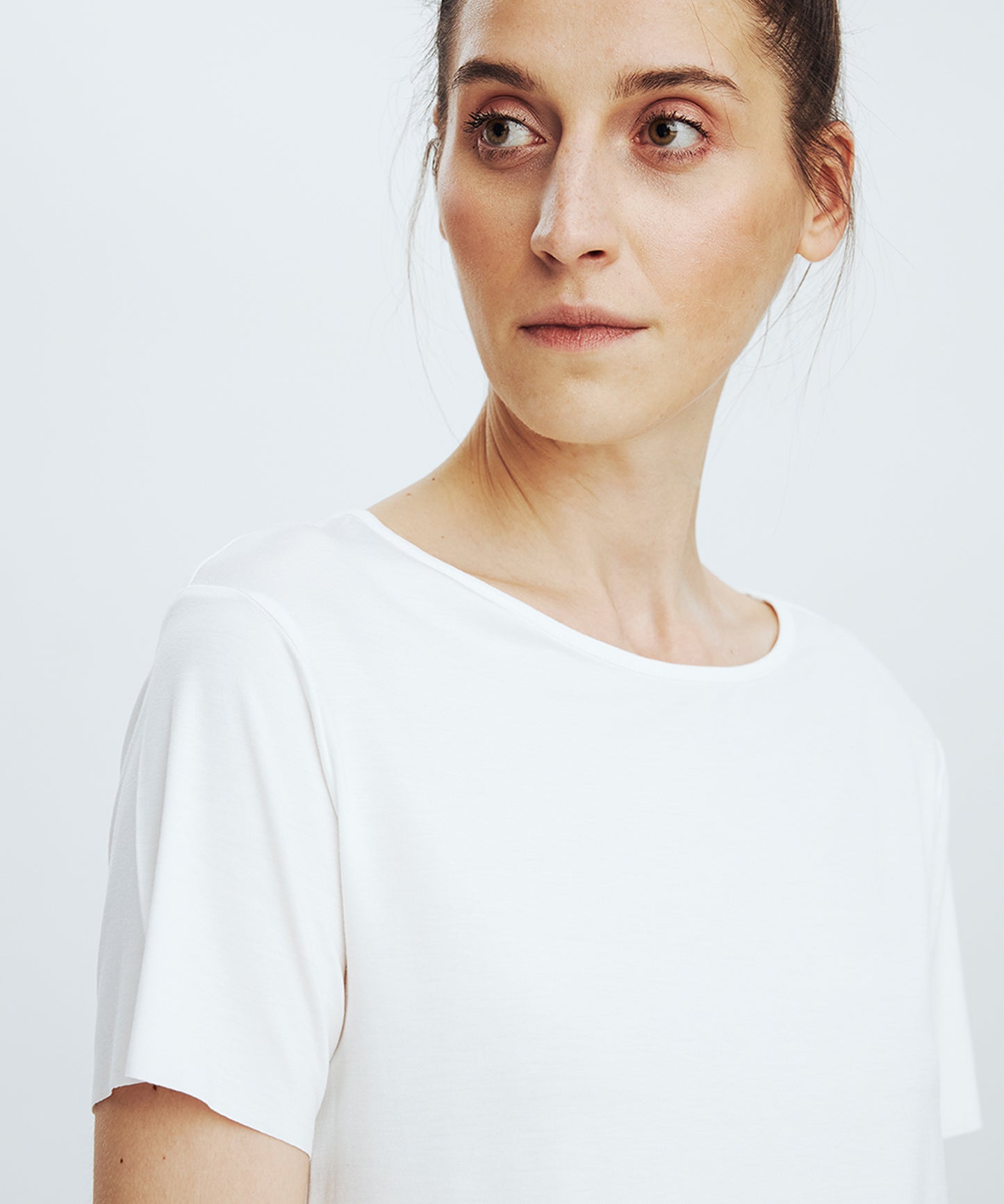 White Drop Shoulder T-shirt No. 902