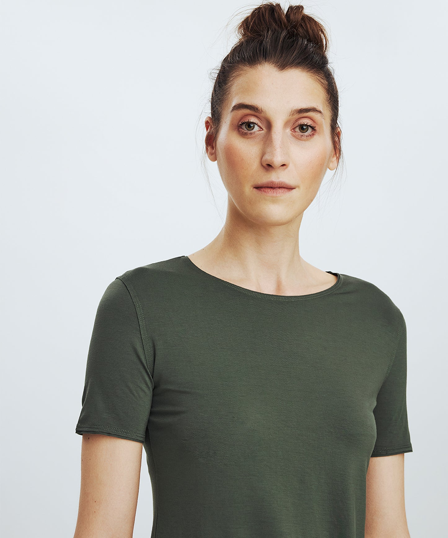 Khaki Classic T-Shirt No. 901