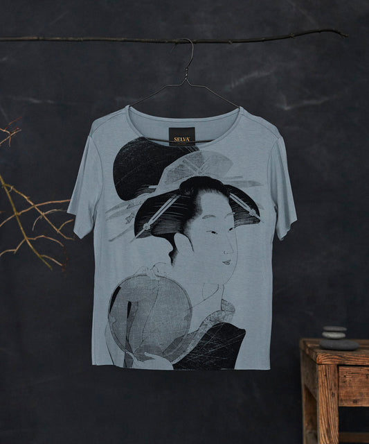 Chokosai Eisho no. 82 storm cloud t-shirt woman