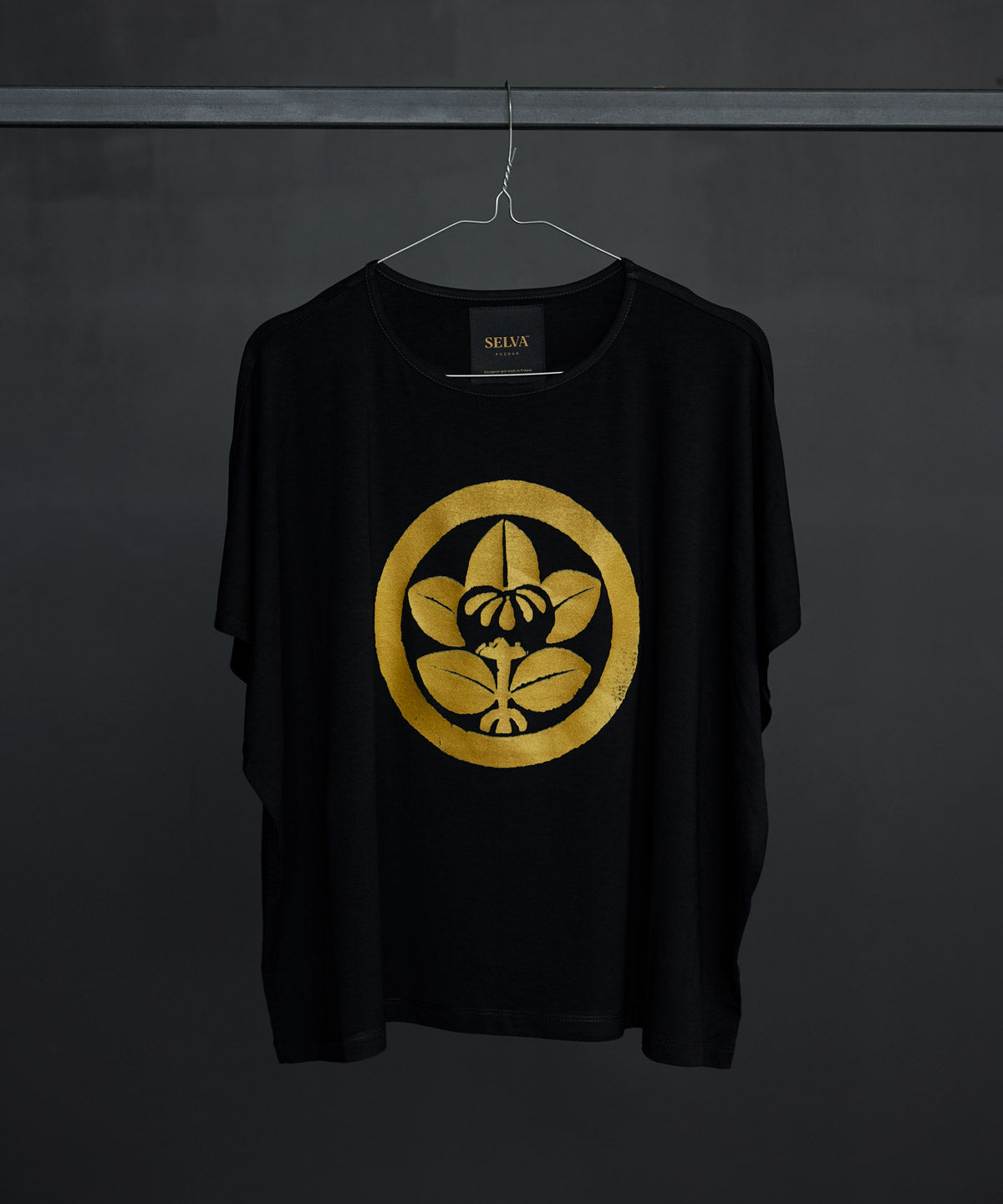 Gold Hosoban Emblem T-shirt WOMAN