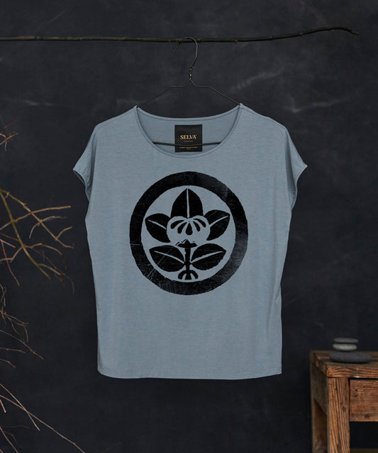 Hosoban benizuri-e sign storm cloud t-shirt woman