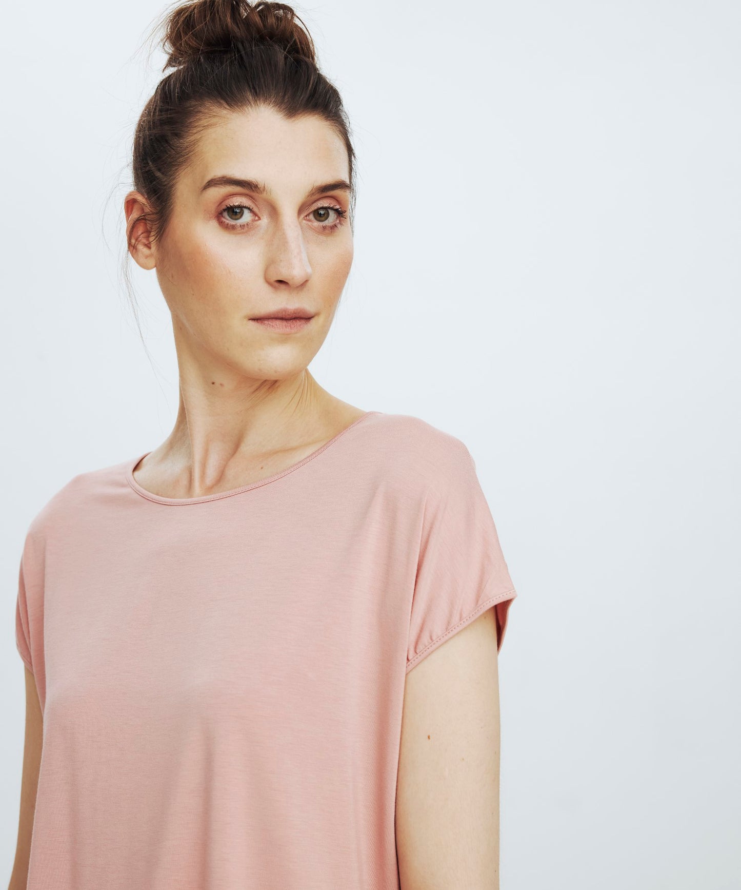 Light Pink Classic Semi-Oversize No. 1062