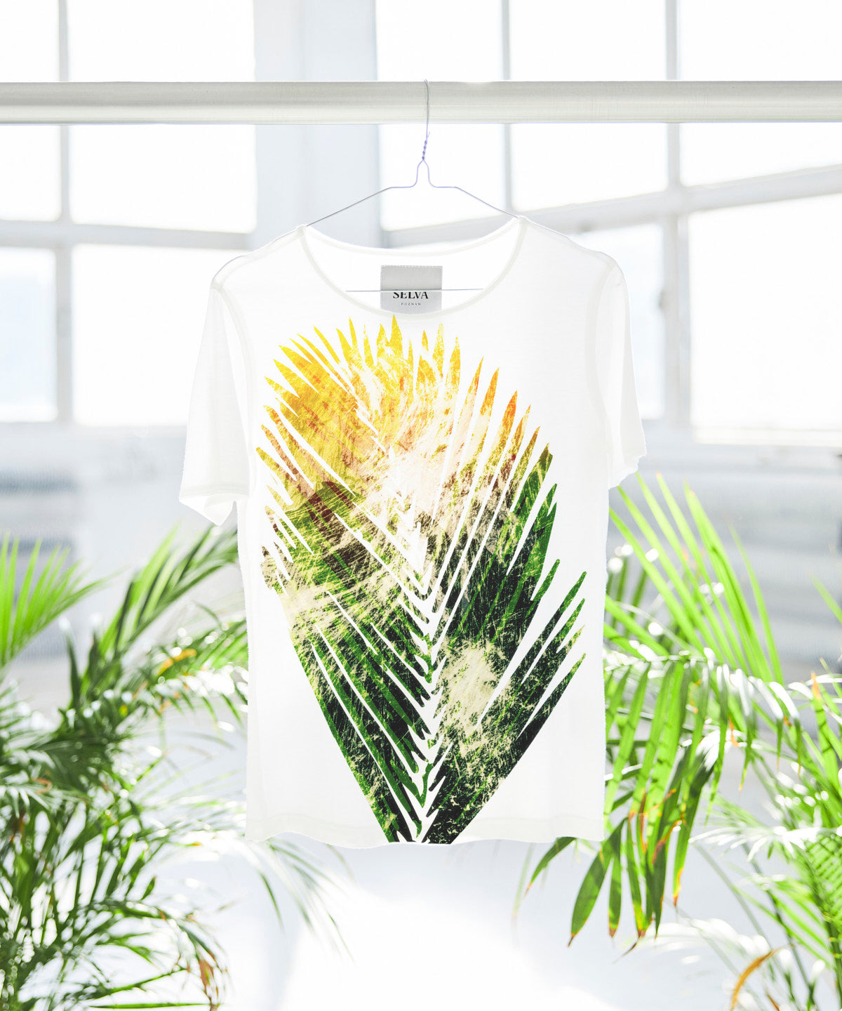 Sunset Leaf T-shirt Woman
