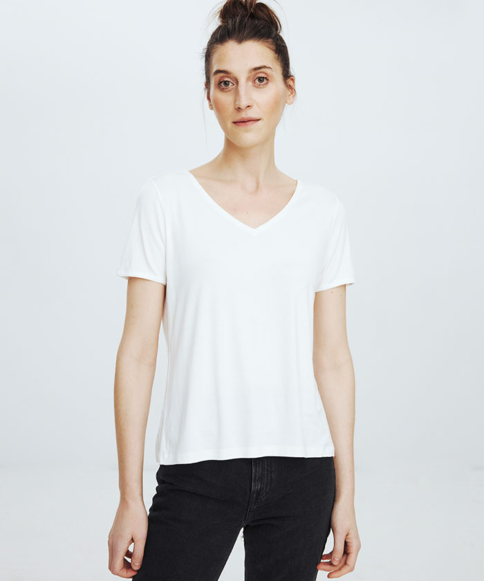 White V Neck Slim T – shirt no.126