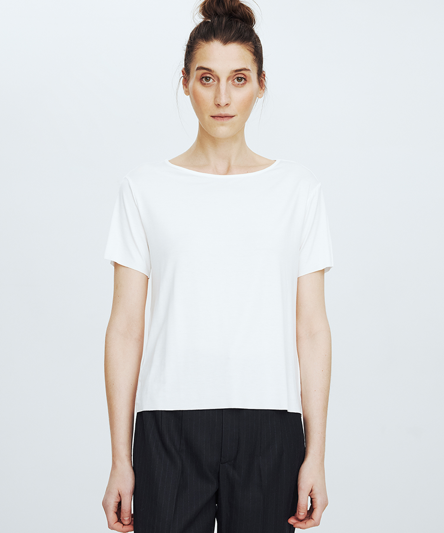 White Drop Shoulder T-shirt no.902