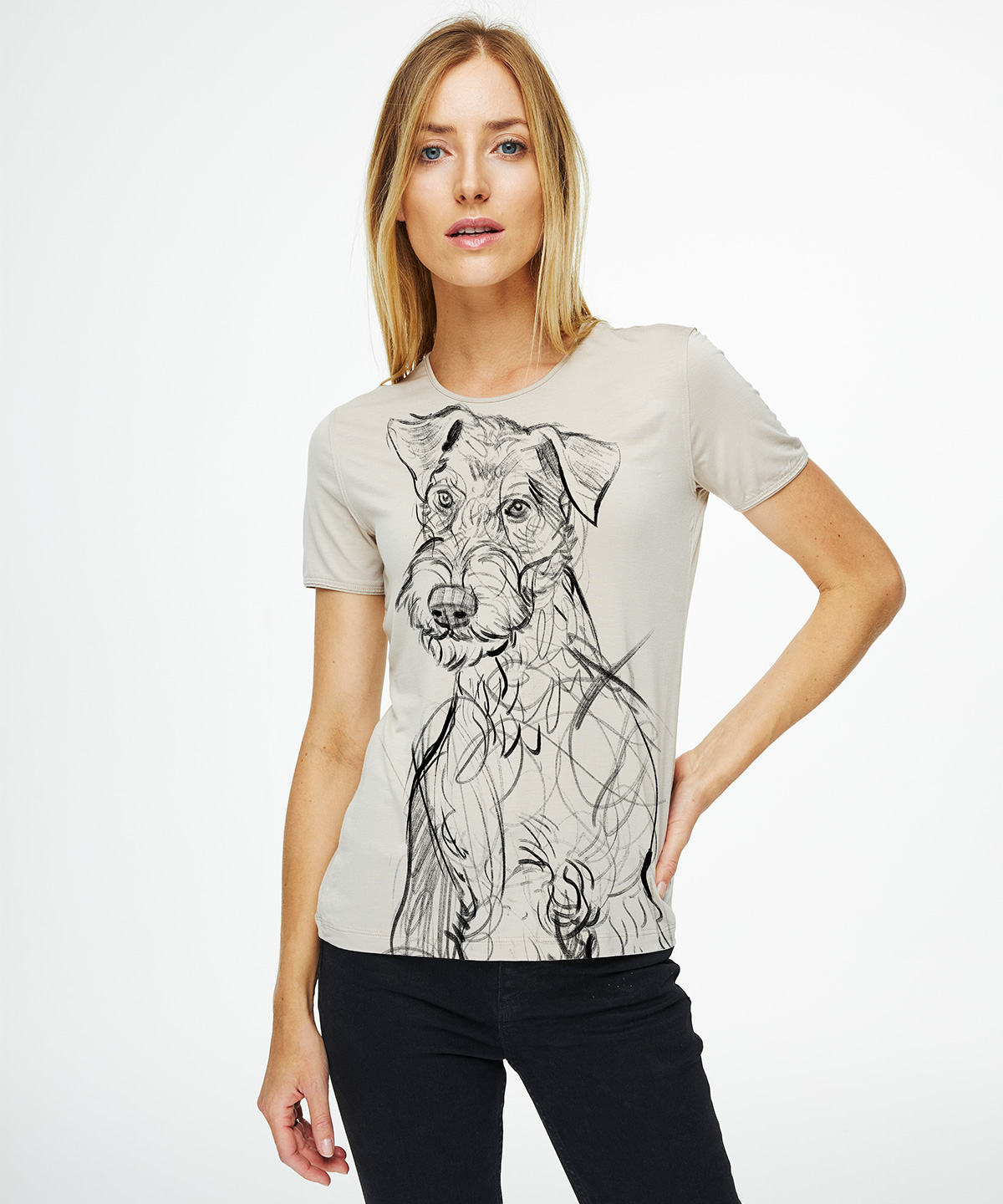 Airedale terrier hummus t-shirt woman