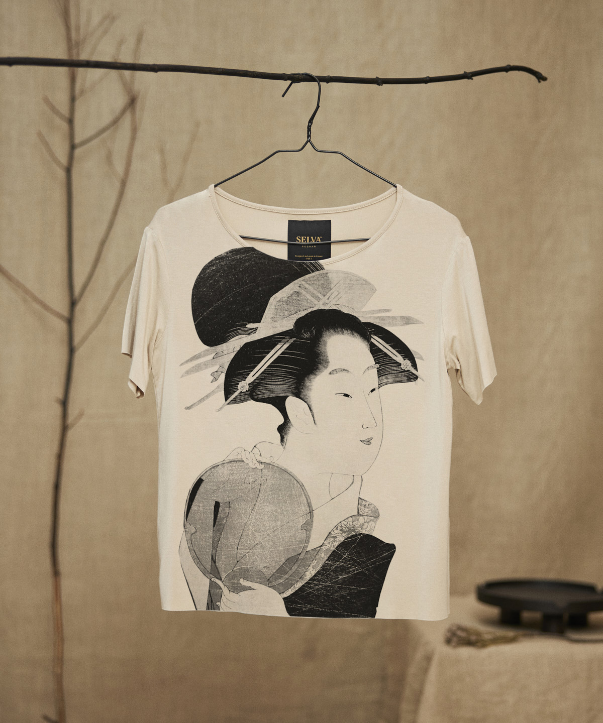 Chokosai Eisho no.82 hummus t-shirt woman
