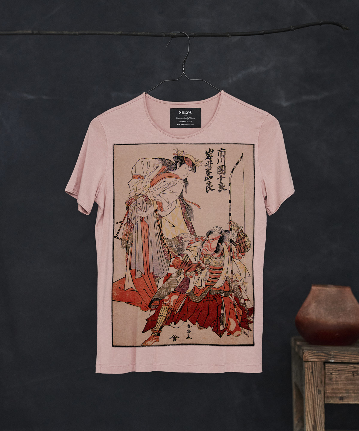 Katsukawa Shuntei no.54 light pink t-shirt woman