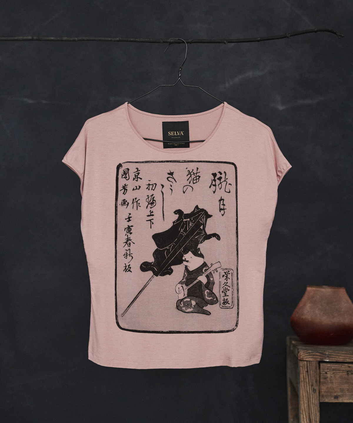 Ukiyo-e no.35 light pink t-shirt woman