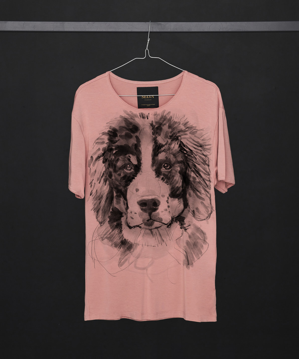 Bernese Mountain Dog light pink t-shirt MAN