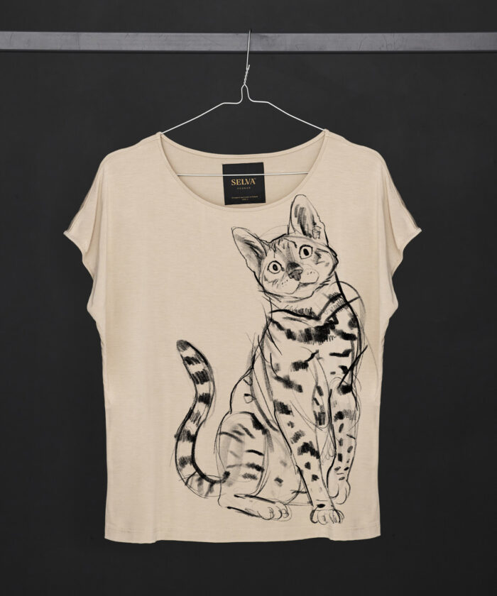 Bengal Cat hummus T-shirt Woman
