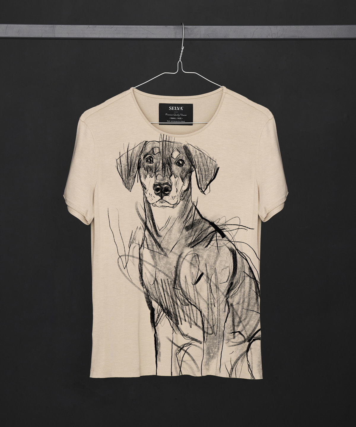 Pincher Dog hummus T-shirt Woman